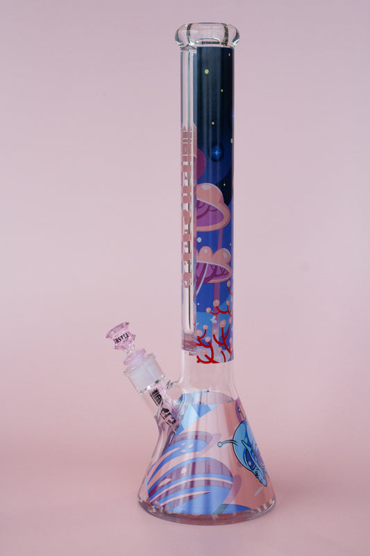 Alien Bong 18inch tall + 9mm Thick Glass - Castle Glass