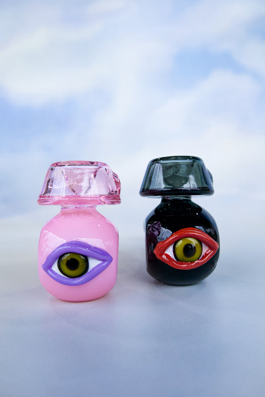 Illuminati Hand Pipe - Red Eye Glass