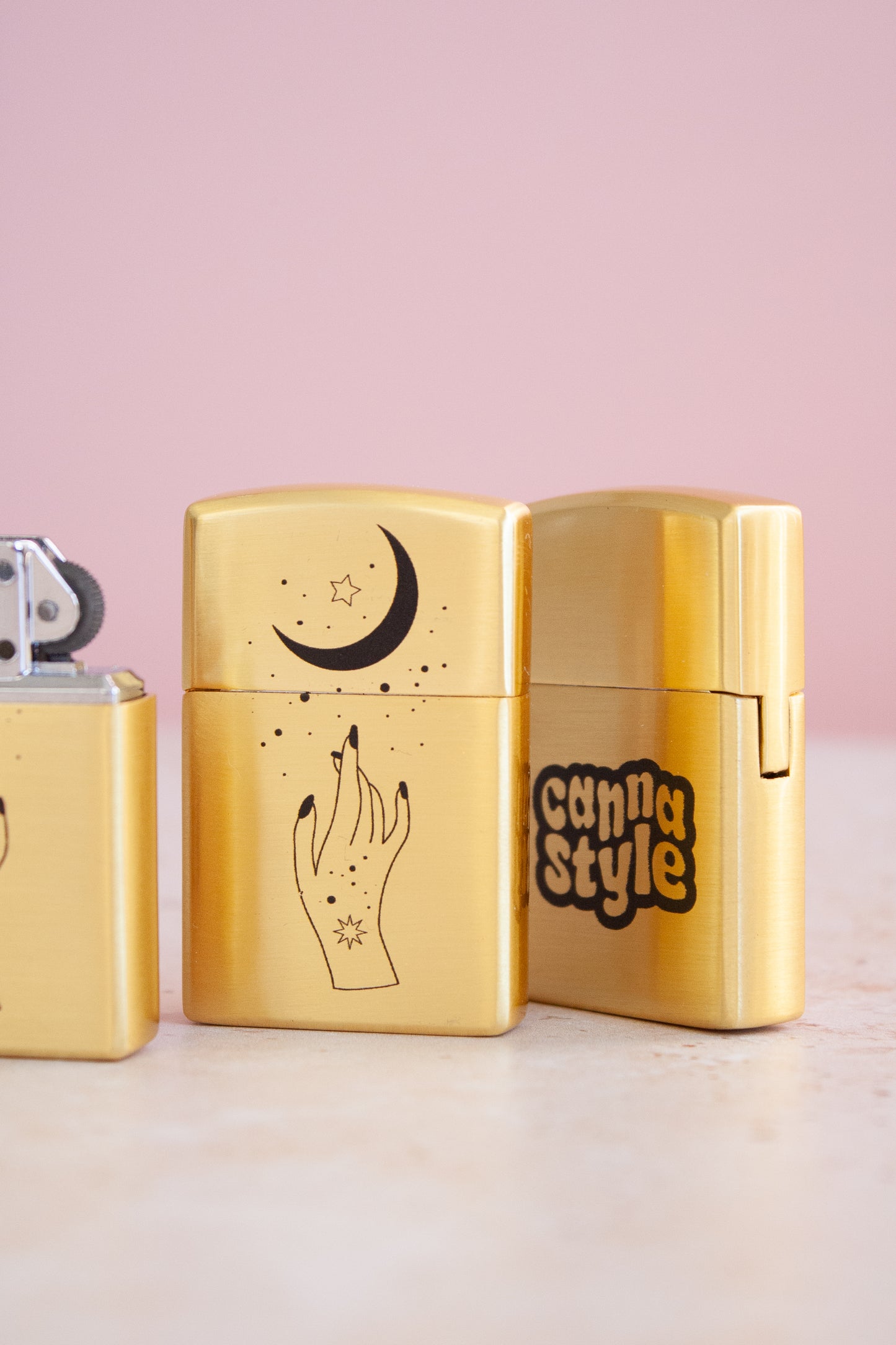 Gold Celestial Lighter (refillable) / Canna Style