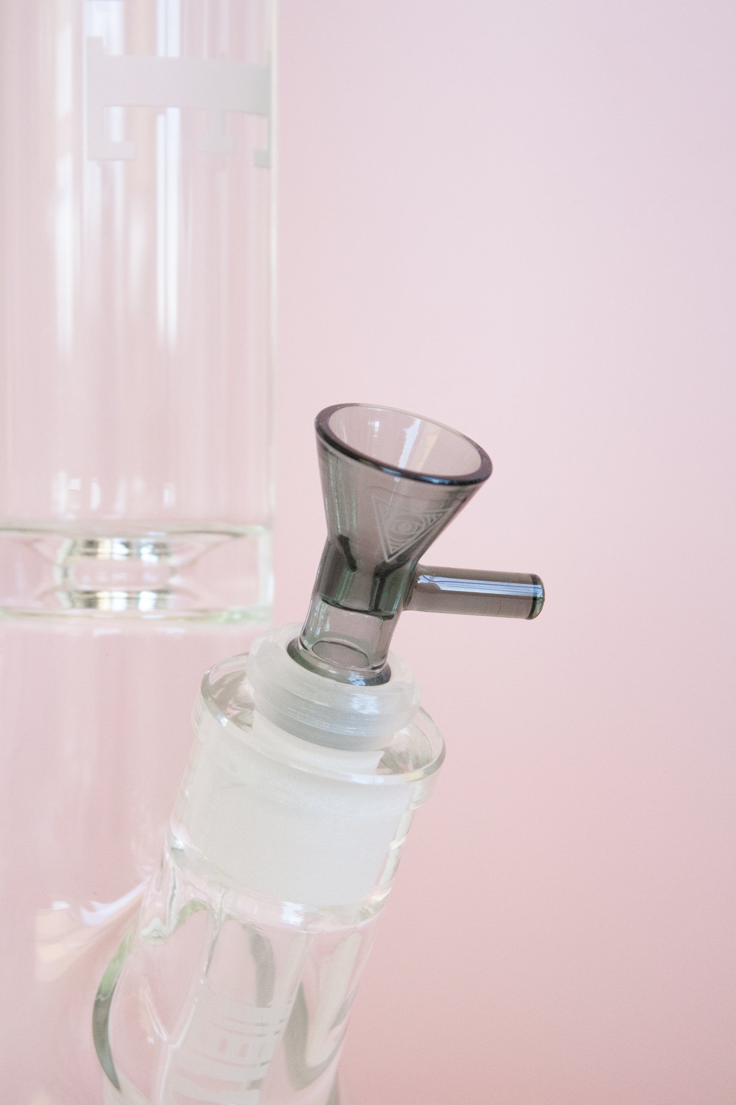 14mm Cone Pull-Out Bowl / Red Eye Glass