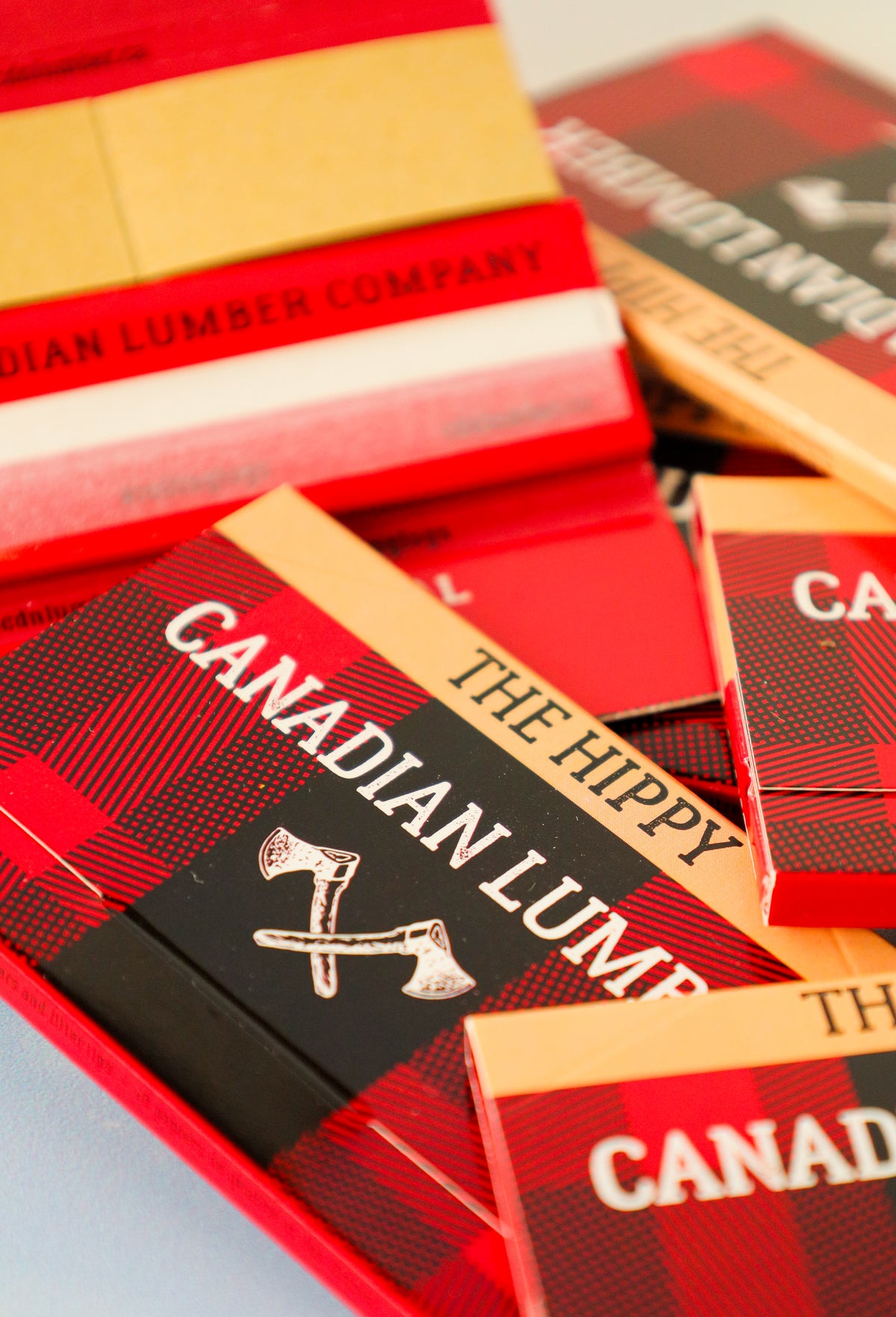 Canadian Lumber The Hippy 1 1/4 Unrefined Hemp & Flax Rolling Papers