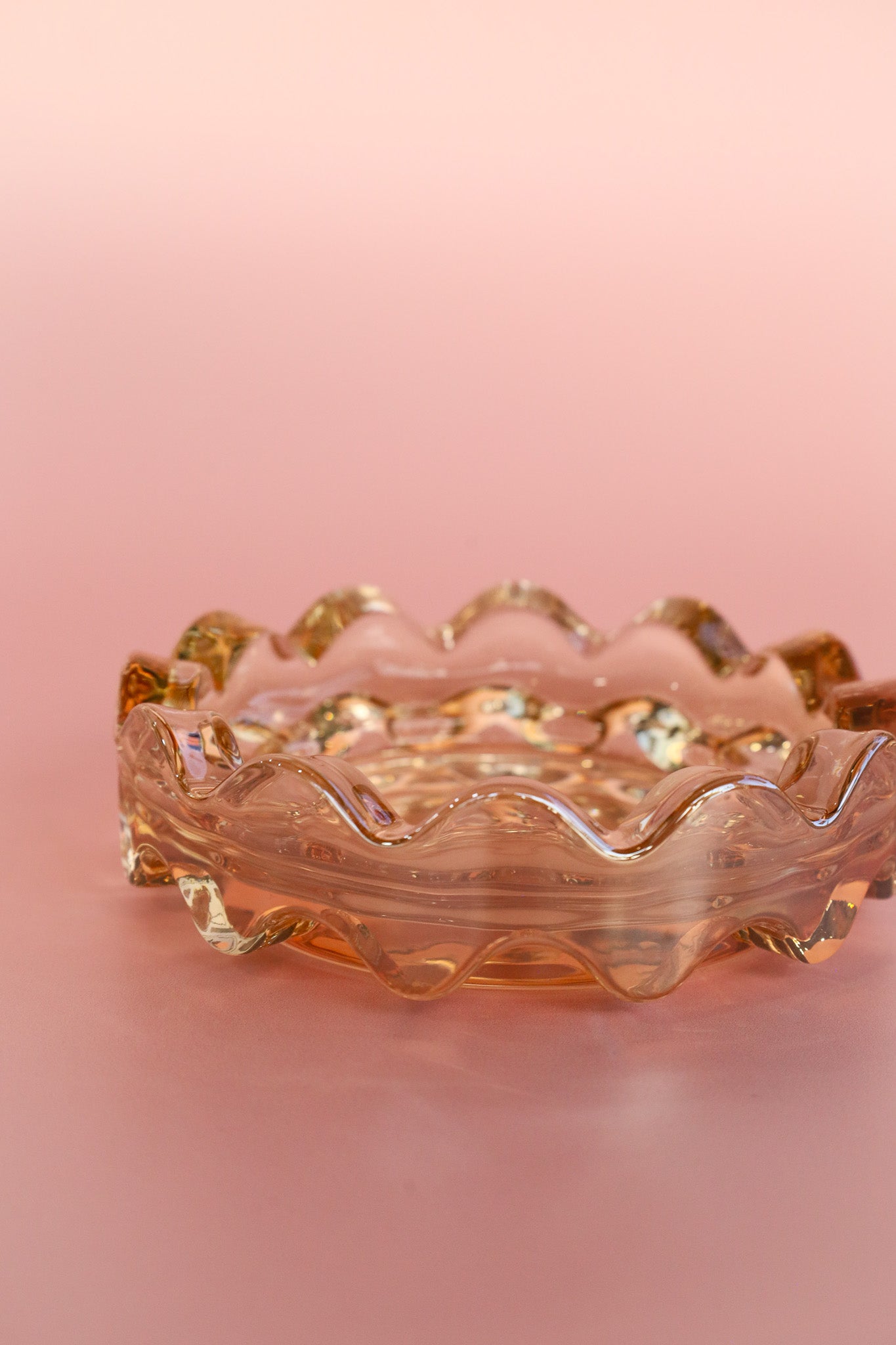 Iridescent Wave Glass Ashtray / Fujima