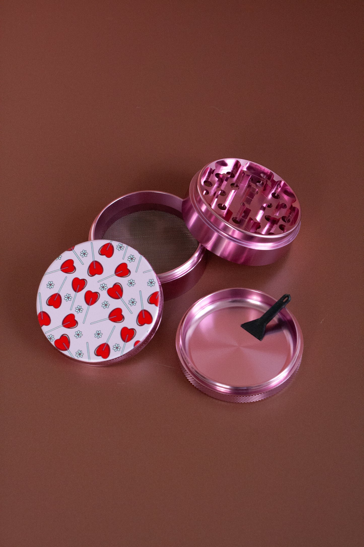 Heart Lollipops and Daisies Grinder - Flora and Nirvana