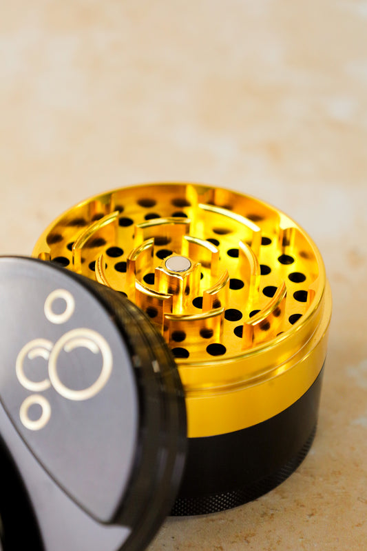 Blade Grinder by Bubbler Glass