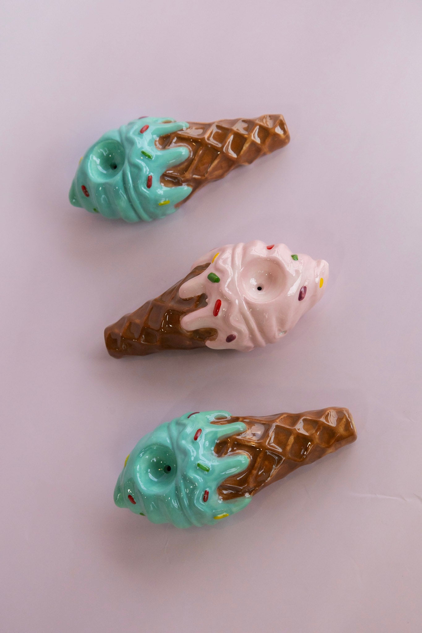 Ice Cream Cone Ceramic Pipe 3.5" - Wacky Bowlz