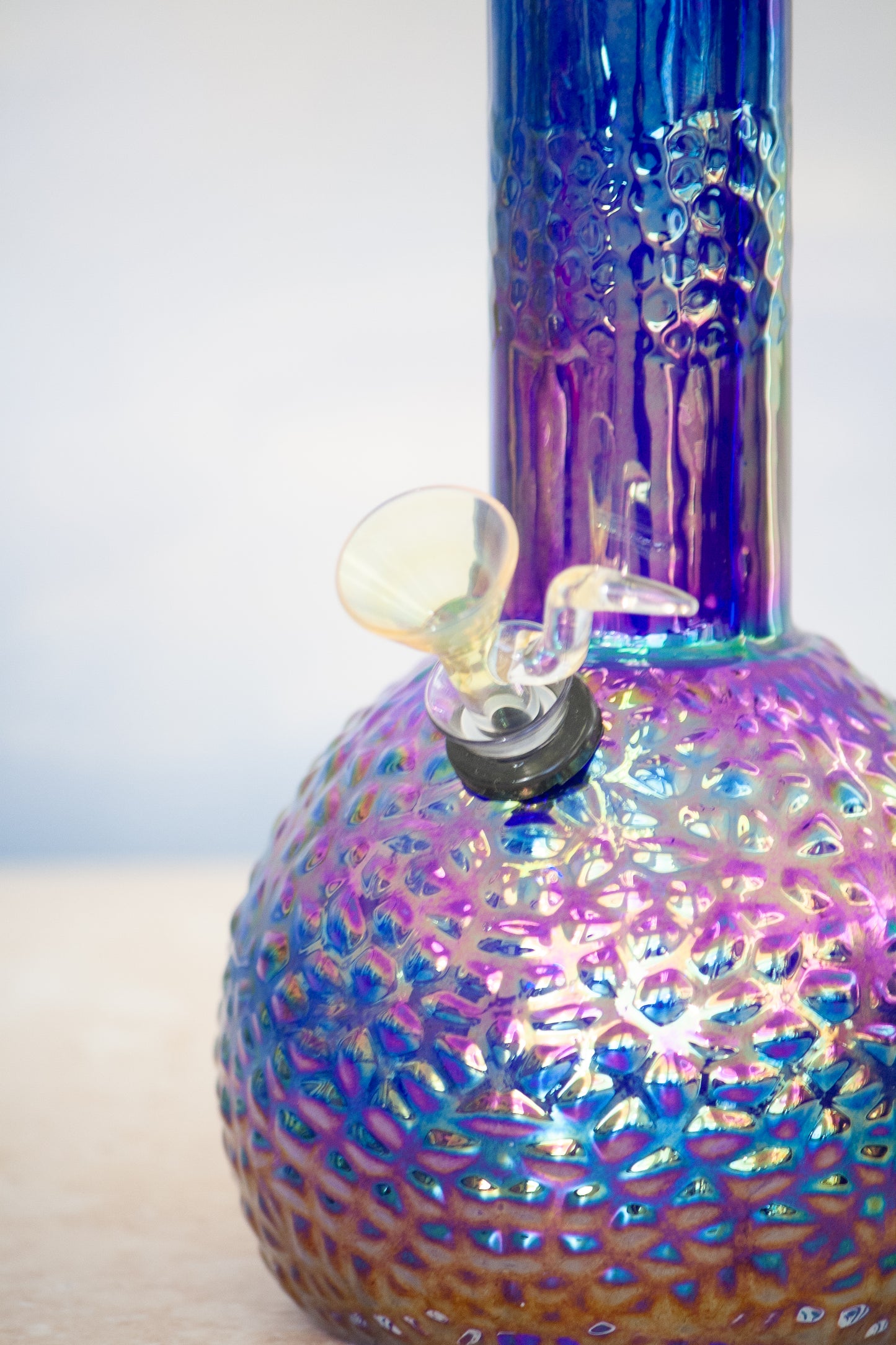 Platinum Metallic Hammered Bubble Base Bong (10") / Retro Glass