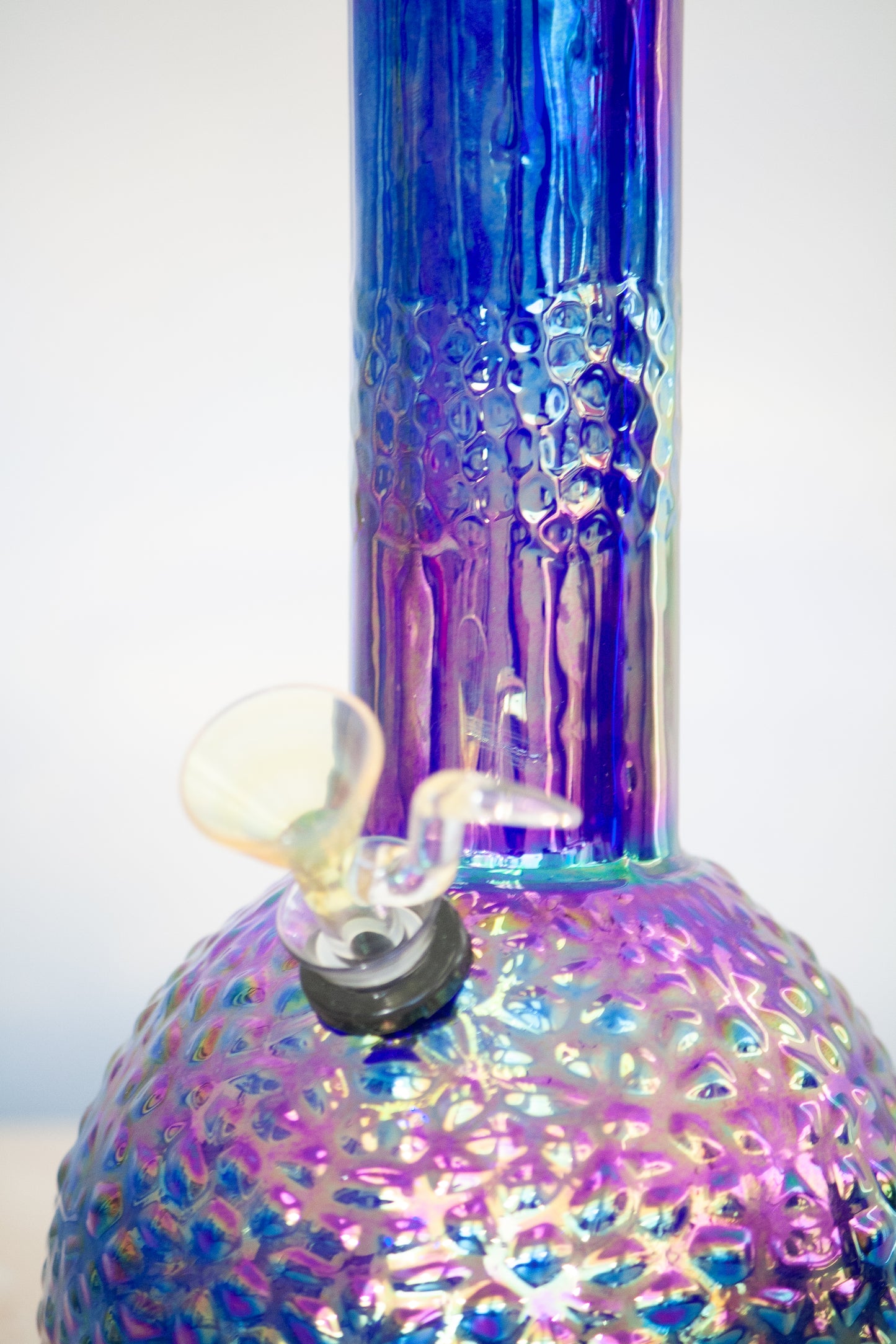 Platinum Metallic Hammered Bubble Base Bong (10") / Retro Glass