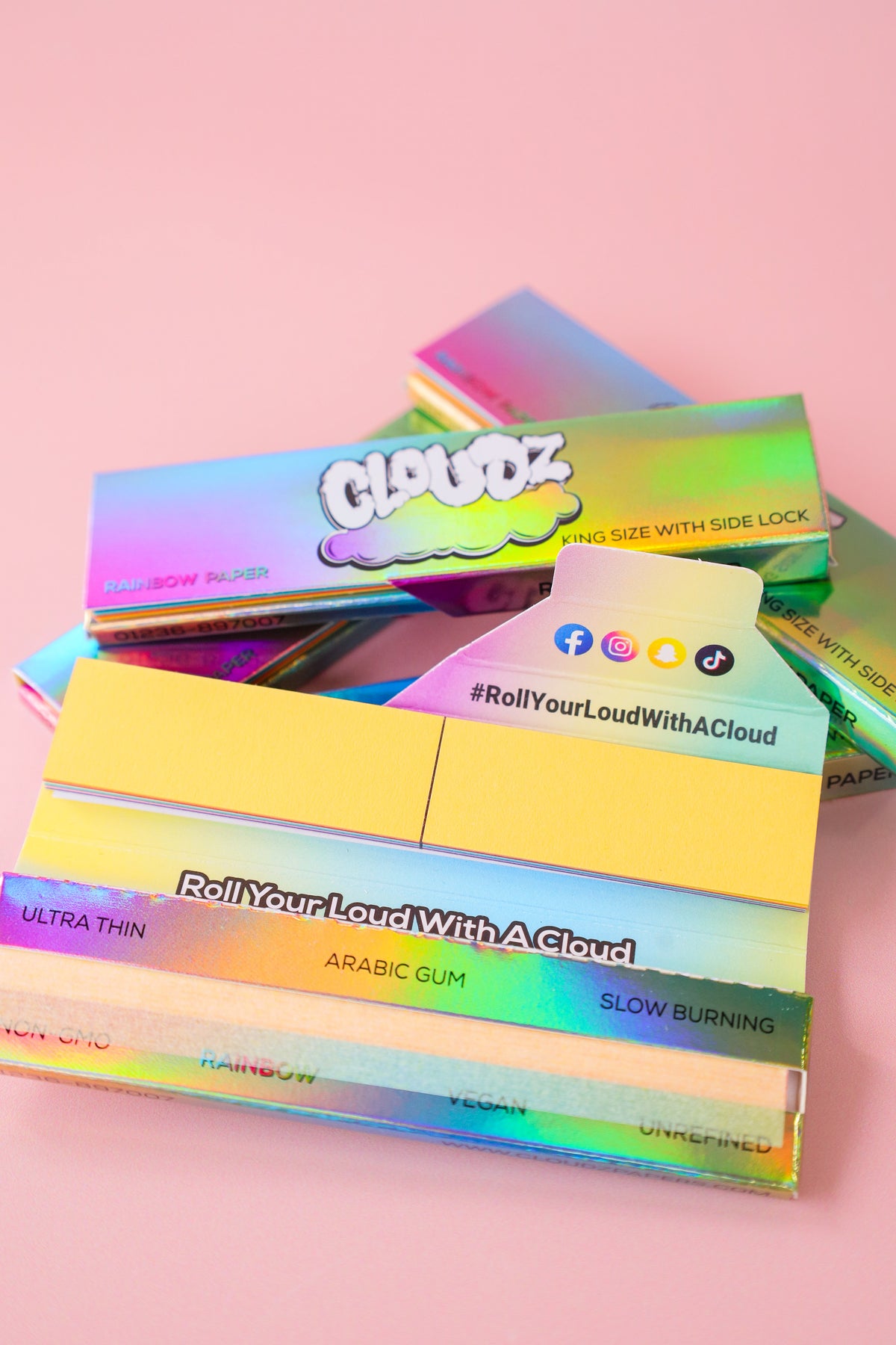 Rainbow King Size Rolling Paper -  Cloudz