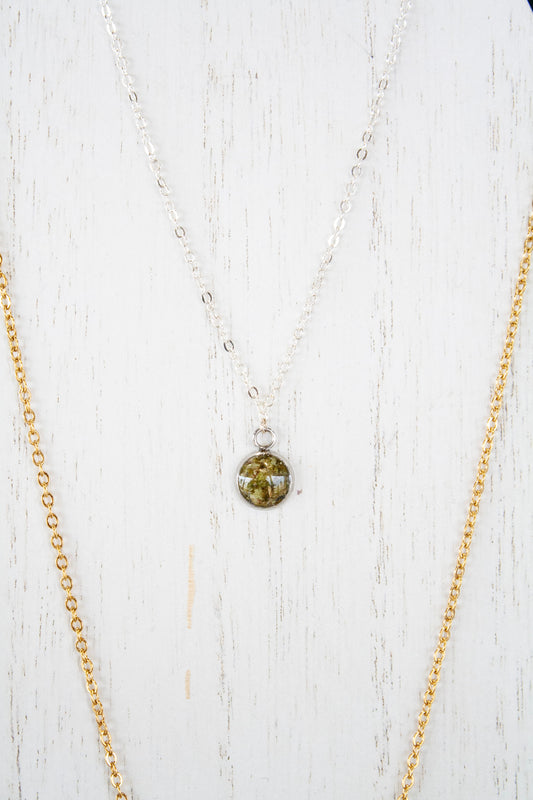 Gold Fleck Cannabis Necklace by Moody Mays