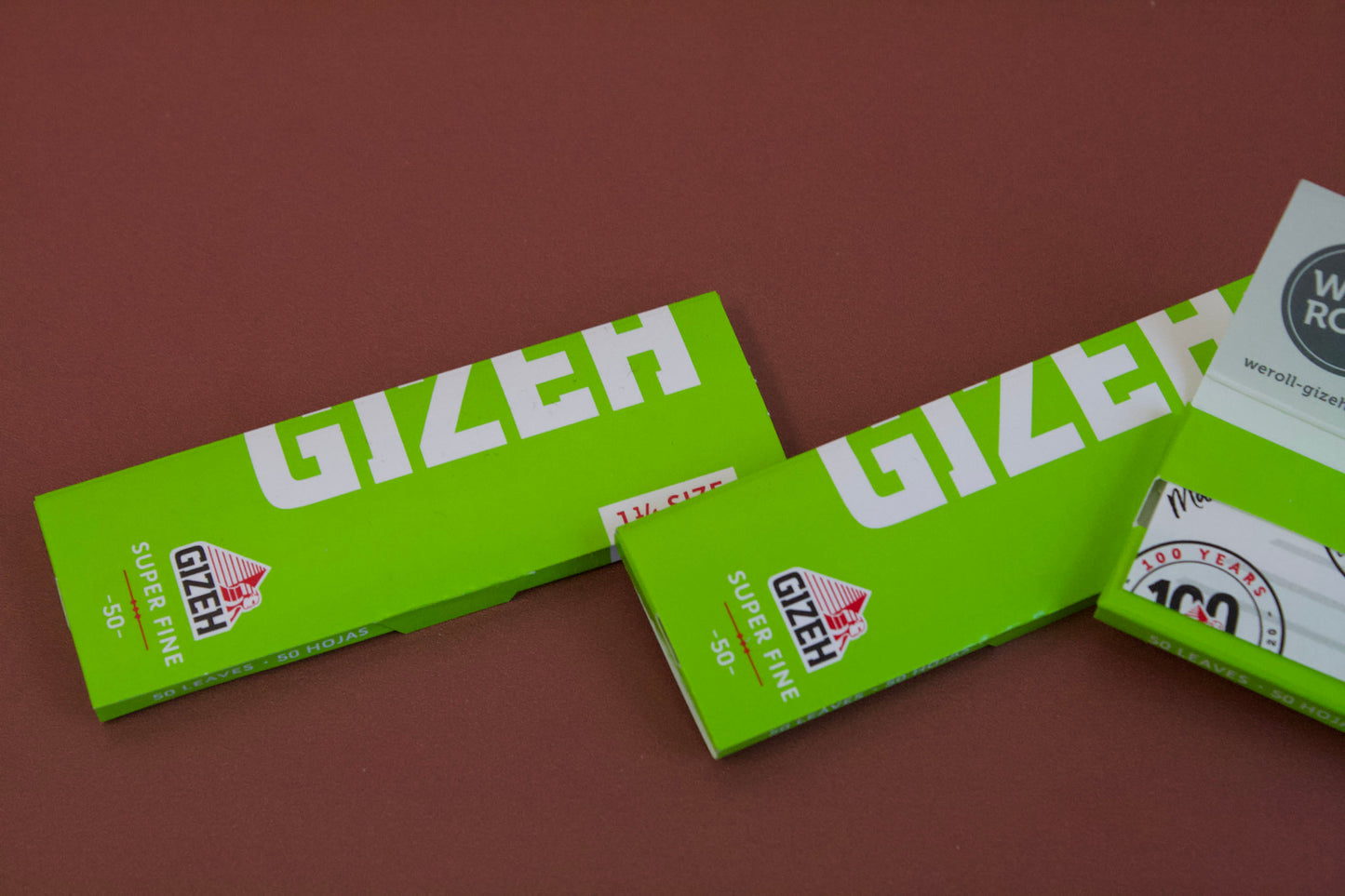 Super Fine 1 1/4 Rolling Papers / Gizeh