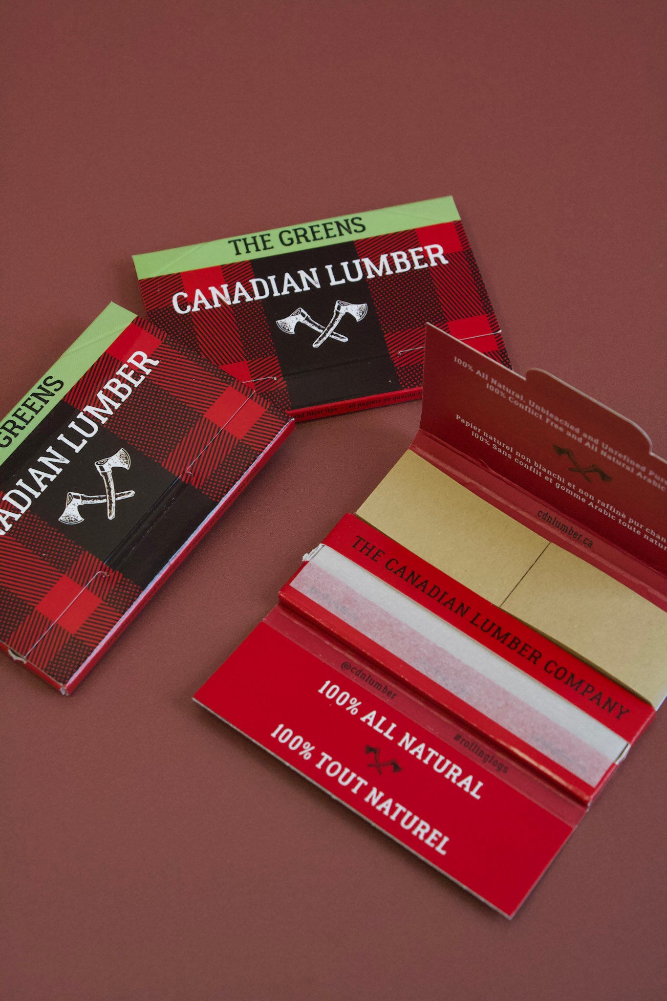 Unbleached Hemp Rolling Papers with Tips/Canadian Lumber