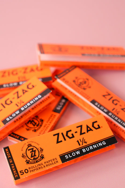 Zig-Zag Orange 1 1/4 Rolling Papers