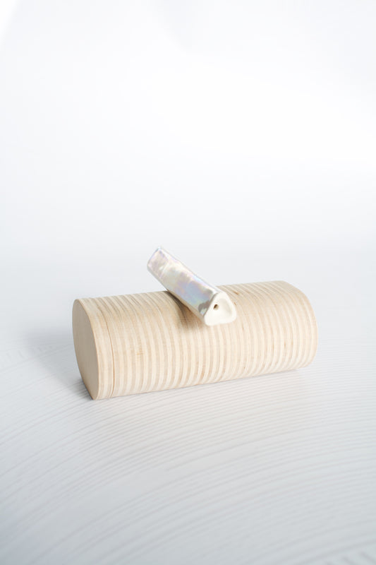 Triangle One Hitter (Pearl White) - Wandering Bud